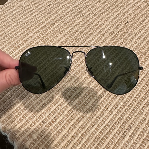 Ray-Ban Accessories - Ray Ban ✨ Classic Aviator Sunglasses - Black Frame / Green Lenses 58mm